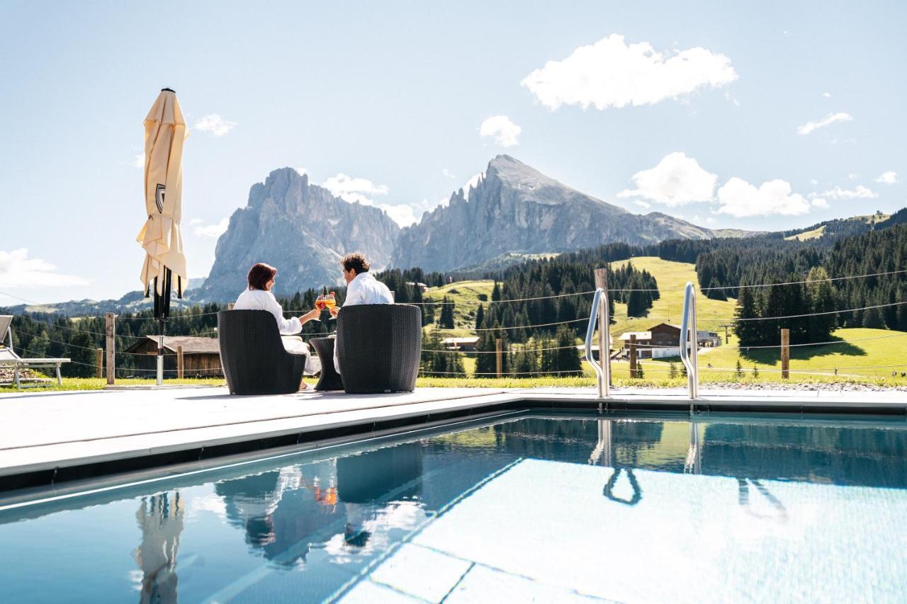 Saltria - Your Alpine Experience Hotel Alpe Di Siusi Exterior photo