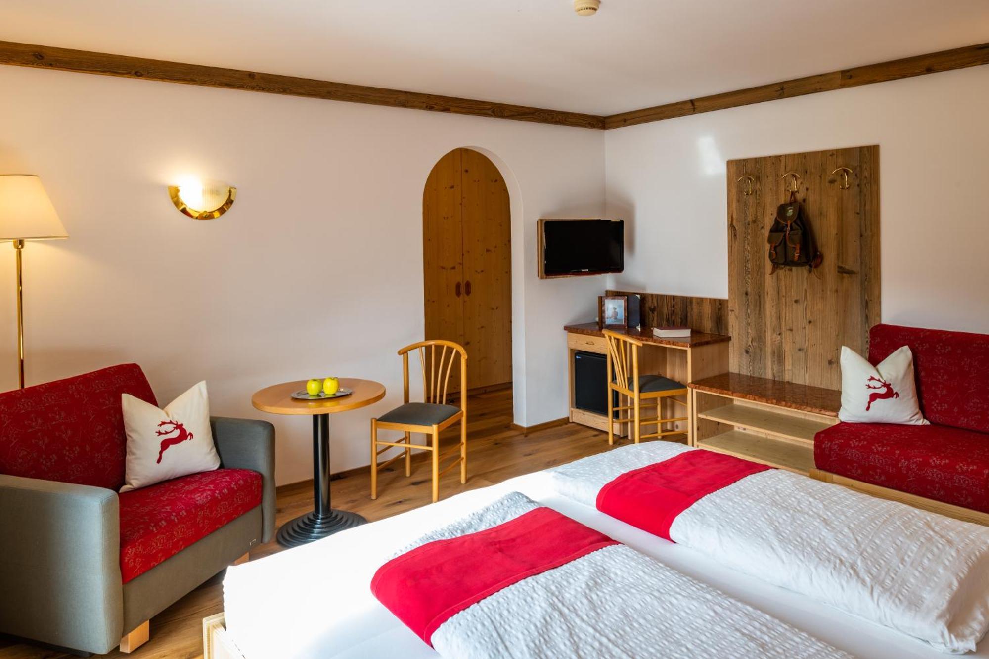 Saltria - Your Alpine Experience Hotel Alpe Di Siusi Room photo