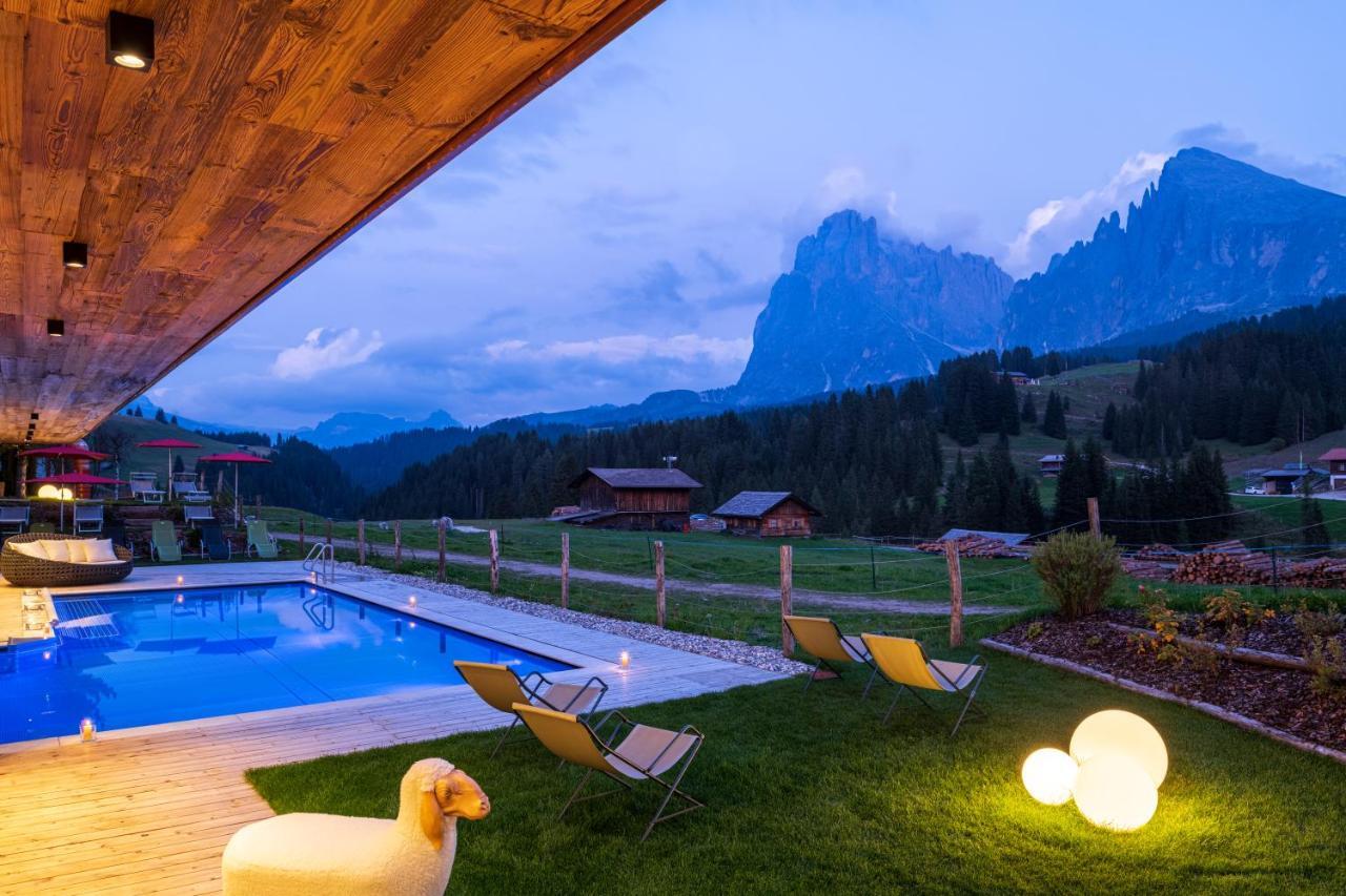 Saltria - Your Alpine Experience Hotel Alpe Di Siusi Exterior photo